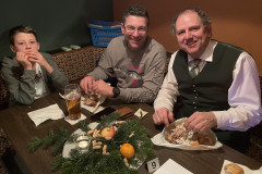 20251213_194340711_iOS